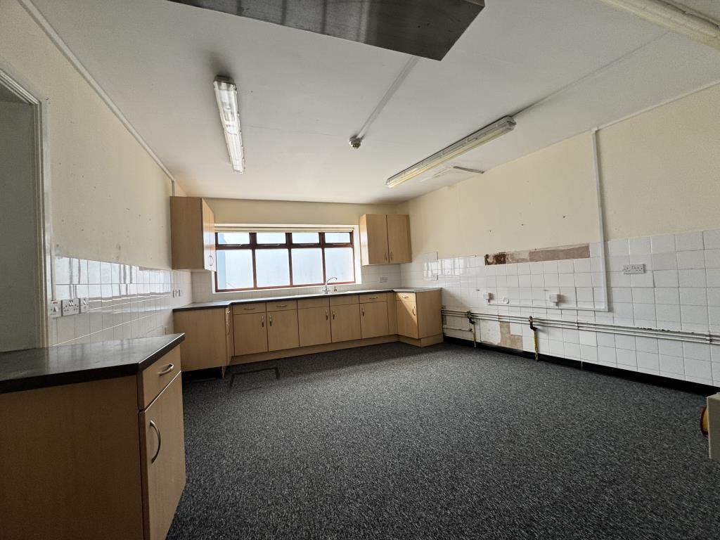 Lot: 110 - TWO PERIOD BUILDINGS IN NEED OF RENOVATION - Second Kitchen Area
